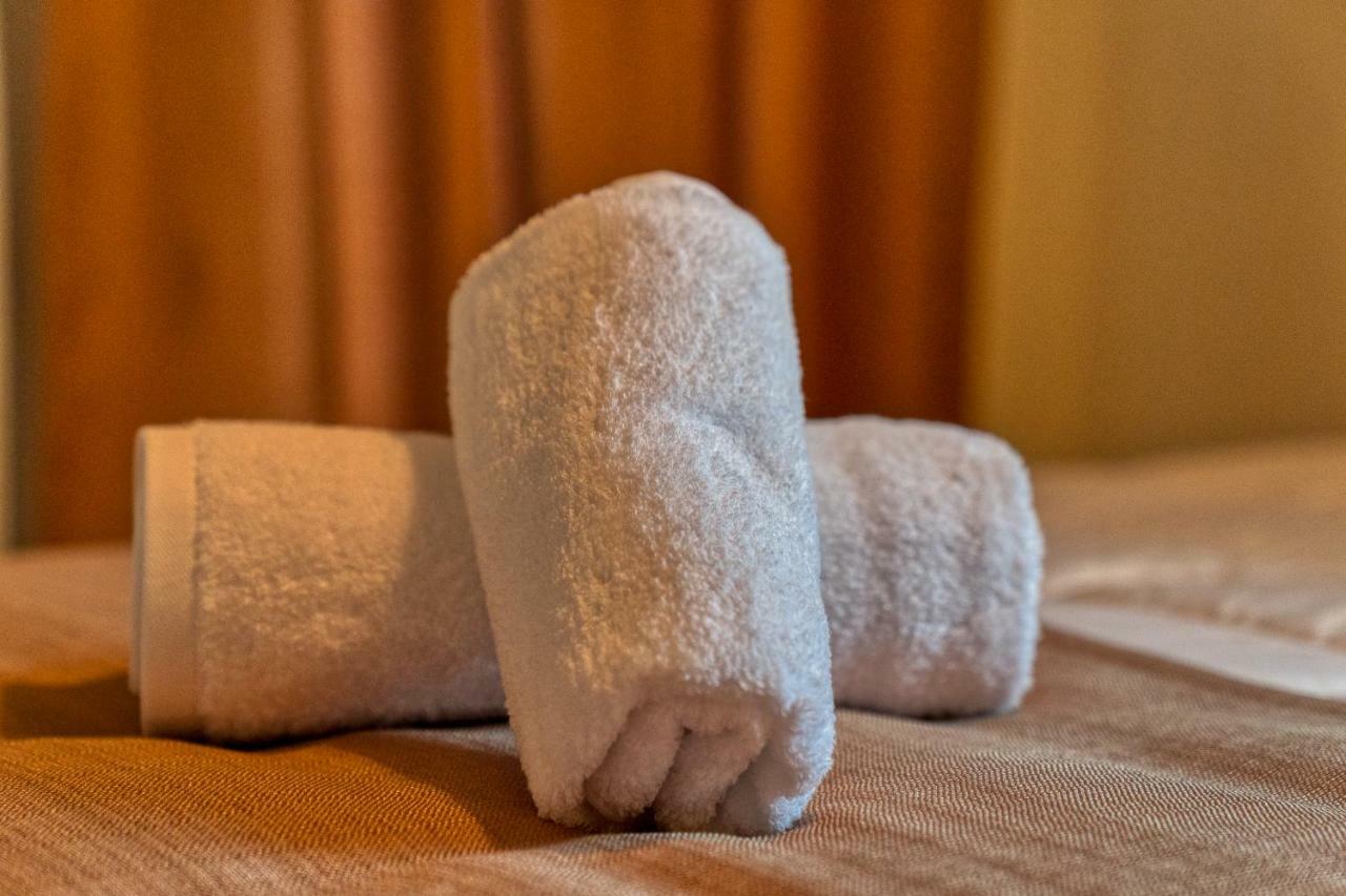 Amoudara Suites ภายนอก รูปภาพ